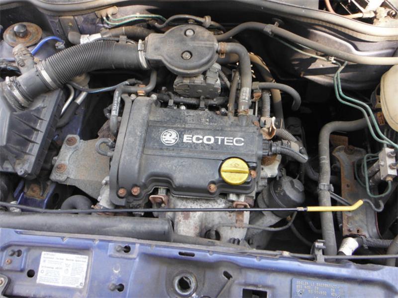 VAUXHALL CORSA MK II (C) F08 2000 - 2003 1.0 - 973cc 12v 12V Z10XE petrol Engine Image