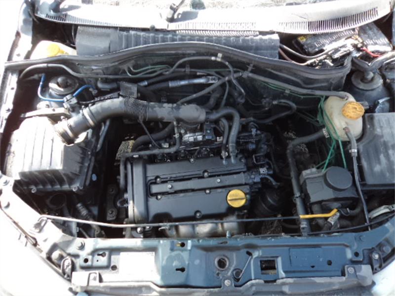 VAUXHALL CORSA MK II (C) F08 2004 - 2006 1.2 - 1229cc 16v Twinport Z12XEP petrol Engine Image