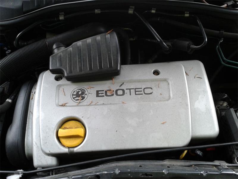 VAUXHALL CORSA MK II (C) W5L 2000 - 2006 1.4 - 1389cc 16v 16V Z14XE petrol Engine Image