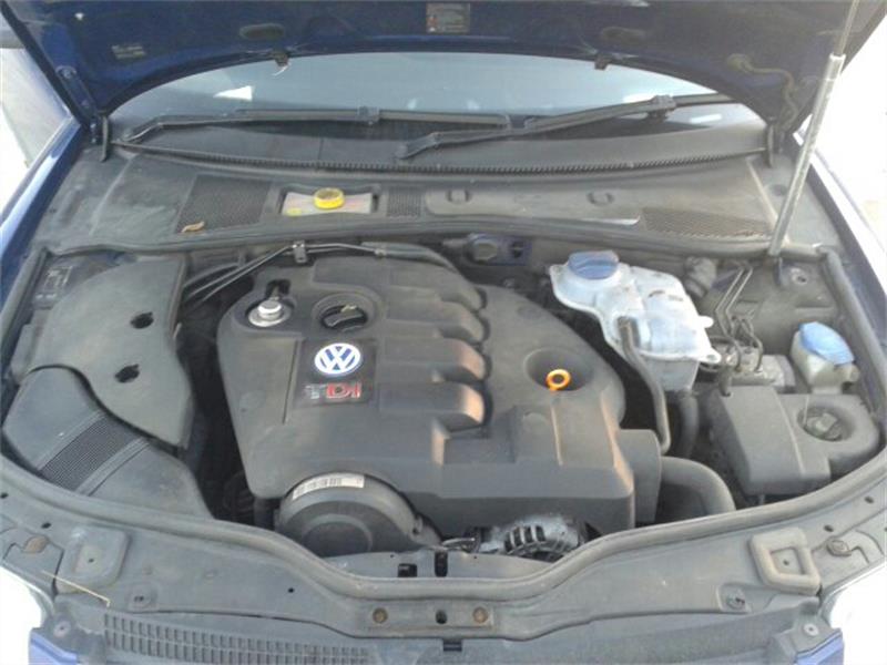 VOLKSWAGEN PASSAT 3B3 2000 - 2005 1.9 - 1896cc 8v TDI AWX diesel Engine Image