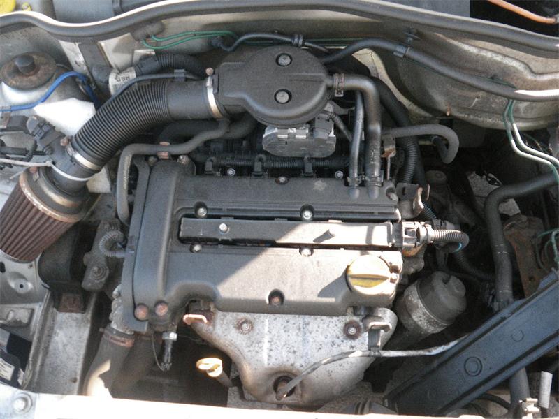 VAUXHALL CORSA MK II (C) W5L 2001 - 2006 1.2 - 1199cc 16v 16VDualfuel Z12XE petrol Engine Image