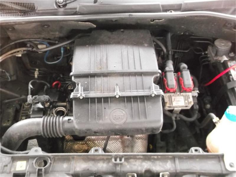 FIAT PUNTO 188 1999 - 2025 1.2 - 1242cc 16v 188A5.000 petrol Engine Image